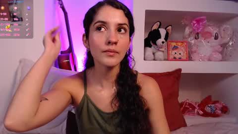 Snapshot of lailypink chatting on 03-10-25, 12:51 samanta online show from 03-10-25, 12:51