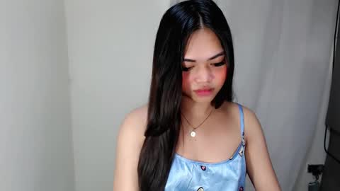 laire online show from 04-03-26, 05:38