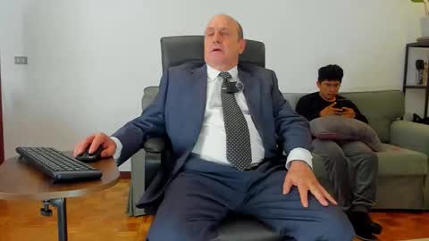 lajose52 online show from 10-16-25, 06:53