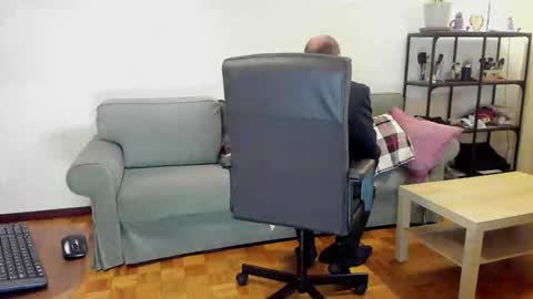 lajose52 online show from 10-19-25, 01:23