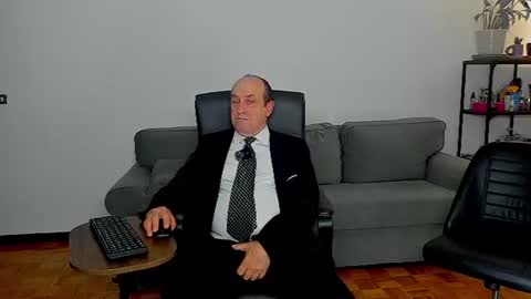 Snapshot of lajose52 chatting on 06-14-26, 02:41 lajose52 online show from 06-14-26, 02:41