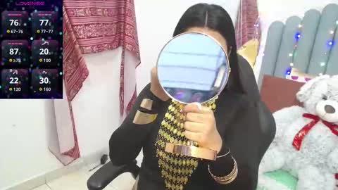 Laskhmirani online show from 11-21-25, 11:20