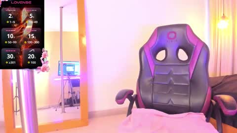 Snapshot of lala_demon chatting on 03-10-26, 12:54 lala_demon online show from 03-10-26, 12:54