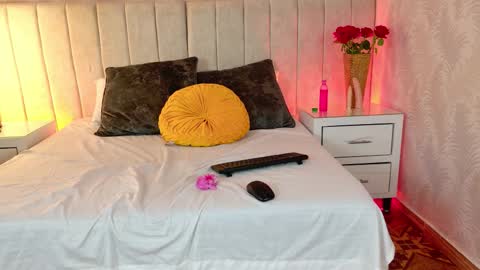 Carla Gomez online show from 02-10-26, 08:24