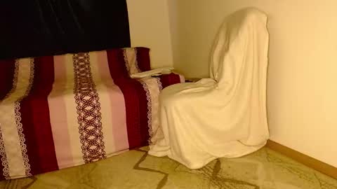 LalaMy online show from 12-19-25, 06:09