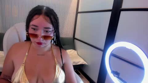 lalabunny01 online show from 04-22-26, 10:00