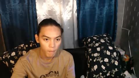 Snapshot of lalakinghugecock_2 chatting on 12-18-24, 09:25 lalakinghugecock_2 online show from 12-18-24, 09:25