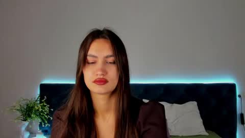 Snapshot of lallycute chatting on 06-09-26, 01:06 Lali online show from 06-09-26, 01:06