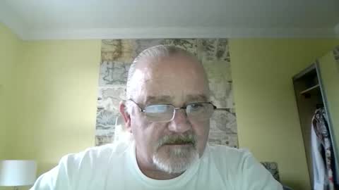 Snapshot of lamabama chatting on 01-06-26, 02:21 lamabama online show from 01-06-26, 02:21