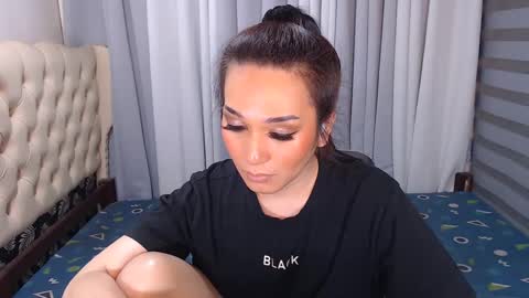 Snapshot of lamerystone chatting on 02-07-25, 08:01 Lamery online show from 02-07-25, 08:01