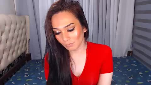 Snapshot of lamerystone chatting on 02-12-25, 08:49 Lamery online show from 02-12-25, 08:49