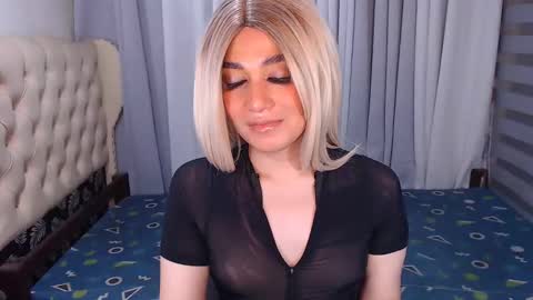 Snapshot of lamerystone chatting on 02-18-25, 04:15 Lamery online show from 02-18-25, 04:15