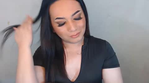 Snapshot of lamerystone chatting on 11-22-25, 05:45 Lamery online show from 11-22-25, 05:45