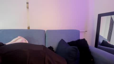 Snapshot of lana__beaux chatting on 01-10-25, 07:11 online show from 01-10-25, 07:11