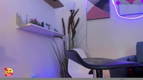 Snapshot of lana__beaux chatting on 02-08-25, 10:08 online show from 02-08-25, 10:08