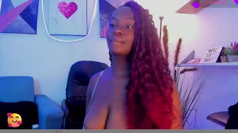 Snapshot of lana__beaux chatting on 02-24-25, 07:09 online show from 02-24-25, 07:09