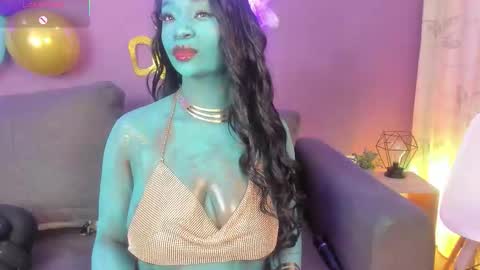 Snapshot of lana__beaux chatting on 10-11-25, 09:02 online show from 10-11-25, 09:02