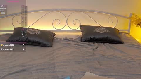 Liana online show from 02-26-25, 05:17