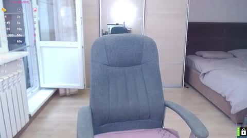 Lana online show from 09-28-25, 06:19