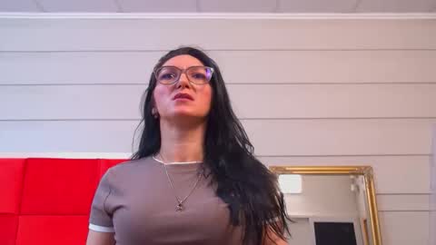 LanaBanner online show from 04-06-26, 04:46