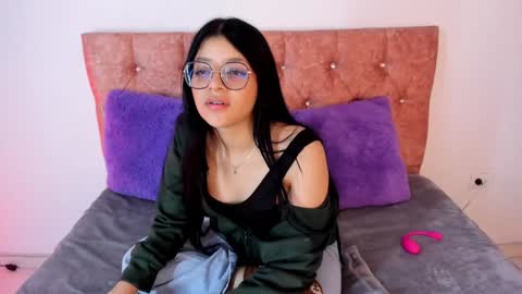 Snapshot of lana_dol chatting on 01-20-25, 12:07 ... . . ... online show from 01-20-25, 12:07