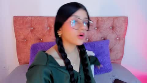 Snapshot of lana_dol chatting on 02-12-25, 12:01 ... . . ... online show from 02-12-25, 12:01