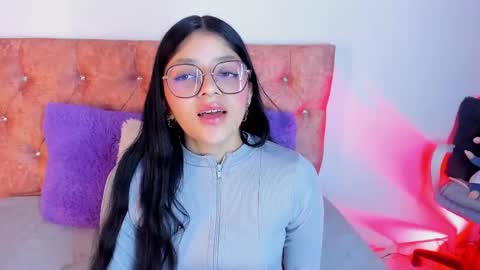 Snapshot of lana_dol chatting on 02-13-25, 12:00 ... . . ... online show from 02-13-25, 12:00