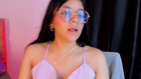 Snapshot of lana_dol chatting on 02-19-25, 12:00 ... . . ... online show from 02-19-25, 12:00