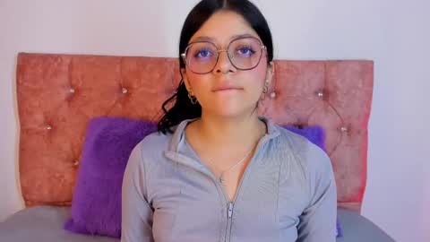 Snapshot of lana_dol chatting on 02-23-25, 01:21 ... . . ... online show from 02-23-25, 01:21