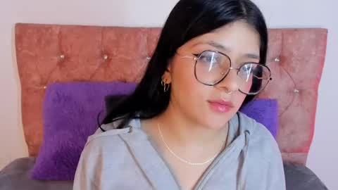 Snapshot of lana_dol chatting on 03-05-25, 12:00 ... . . ... online show from 03-05-25, 12:00