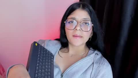 Snapshot of lana_dol chatting on 03-05-25, 03:07 ... . . ... online show from 03-05-25, 03:07