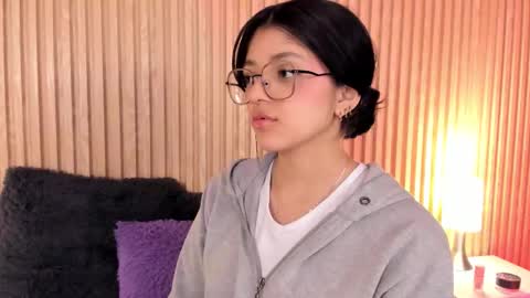 Snapshot of lana_dol chatting on 09-15-25, 01:00 ... . . ... online show from 09-15-25, 01:00