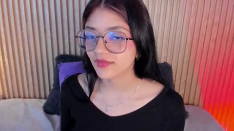 Snapshot of lana_dol chatting on 10-17-25, 12:52 ... . . ... online show from 10-17-25, 12:52