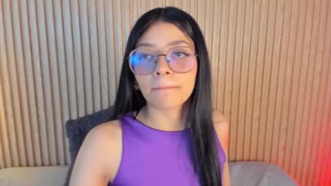 Snapshot of lana_dol chatting on 11-01-25, 01:02 ... . . ... online show from 11-01-25, 01:02