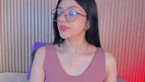 Snapshot of lana_dol chatting on 11-04-25, 12:48 ... . . ... online show from 11-04-25, 12:48