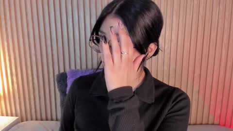 Snapshot of lana_dol chatting on 11-08-25, 01:22 ... . . ... online show from 11-08-25, 01:22