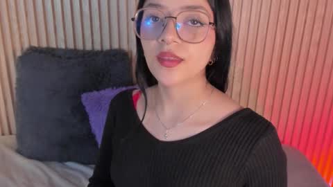 Snapshot of lana_dol chatting on 11-14-25, 02:05 ... . . ... online show from 11-14-25, 02:05