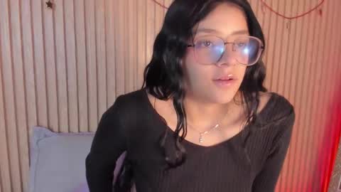 Snapshot of lana_dol chatting on 11-25-25, 01:22 ... . . ... online show from 11-25-25, 01:22