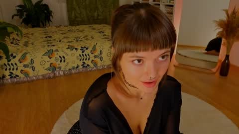 Lana online show from 01-15-25, 06:51