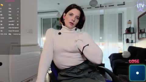 Snapshot of lana_the_virus chatting on 11-29-25, 01:25 Lana The Virus online show from 11-29-25, 01:25