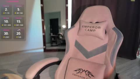 Lana online show from 11-24-25, 10:48