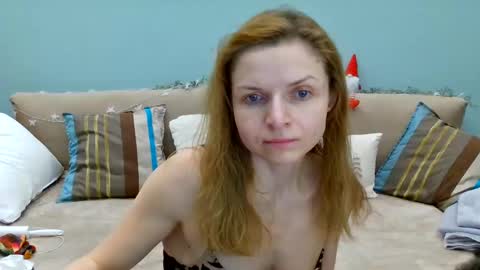 Snapshot of lanaangeldream chatting on 02-01-25, 11:16 Lana online show from 02-01-25, 11:16