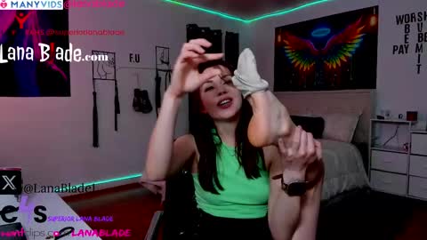 Snapshot of lanablade chatting on 03-26-26, 07:52 Lana Blade online show from 03-26-26, 07:52