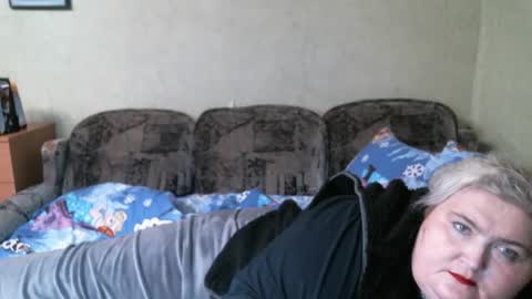 lanacat555 online show from 02-11-25, 08:10