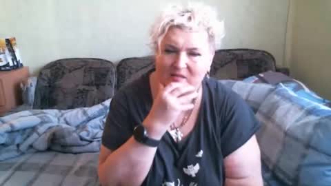 lanacat555 online show from 09-12-25, 12:38