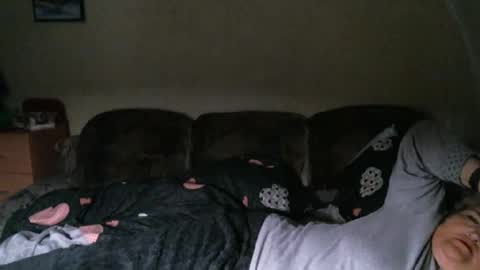 lanacat555 online show from 12-23-25, 12:08