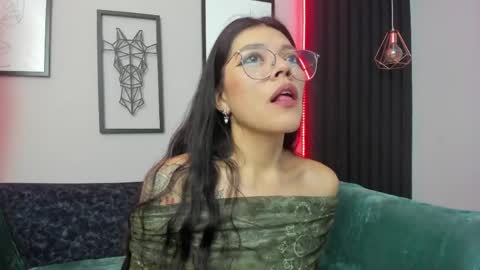 Lana online show from 04-18-26, 11:03