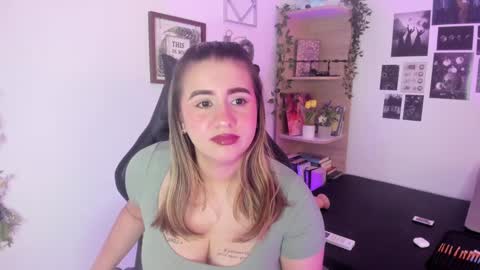 lanaherondale_ online show from 09-15-25, 07:58