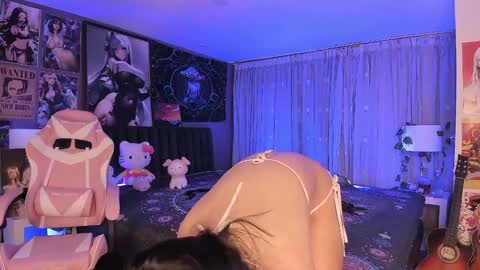 L A N A  online show from 01-12-25, 02:45