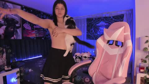 L A N A  online show from 02-08-25, 11:55